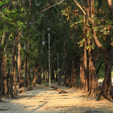 Coconut Island Resort Ngapali Ngoại thất bức ảnh