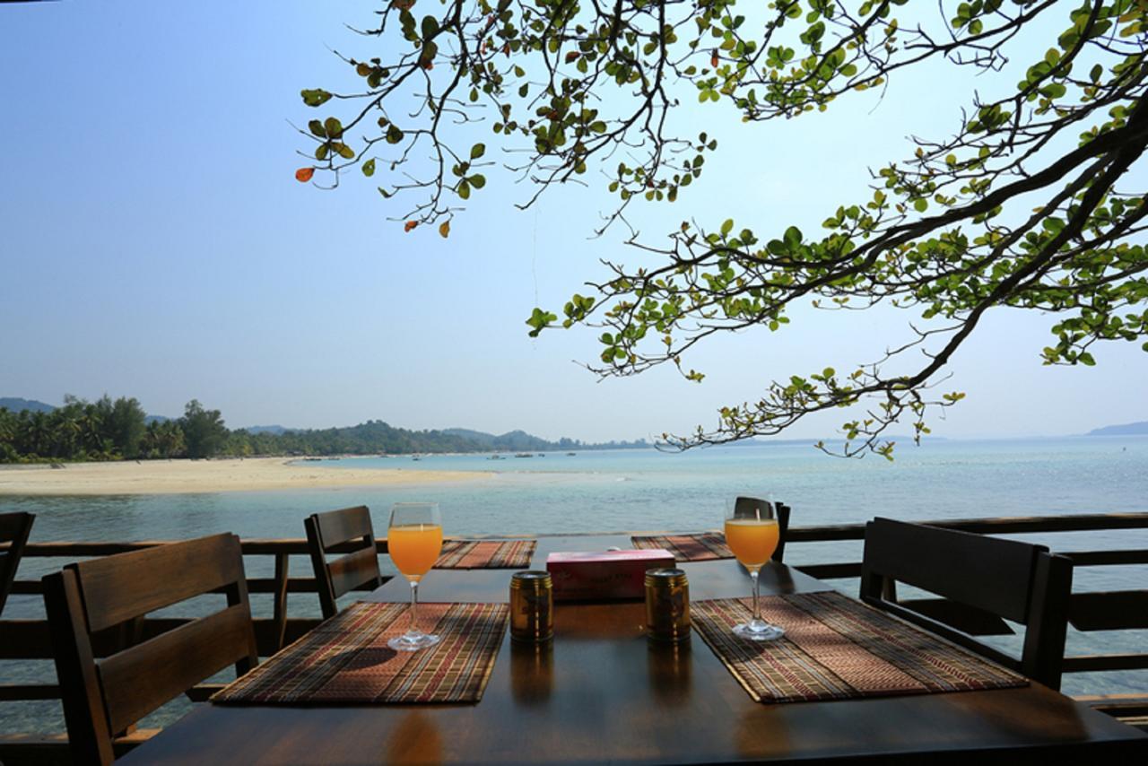 Coconut Island Resort Ngapali Ngoại thất bức ảnh