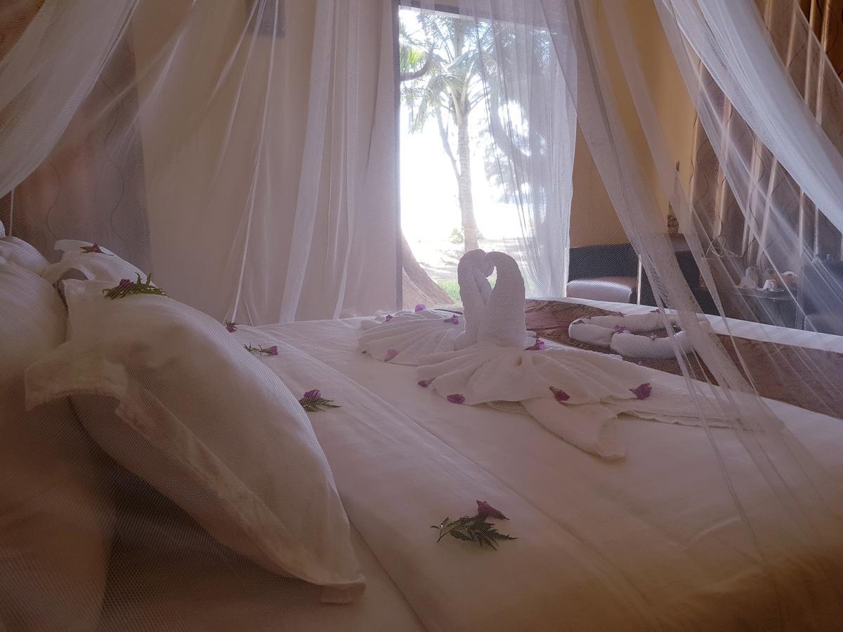 Coconut Island Resort Ngapali Ngoại thất bức ảnh