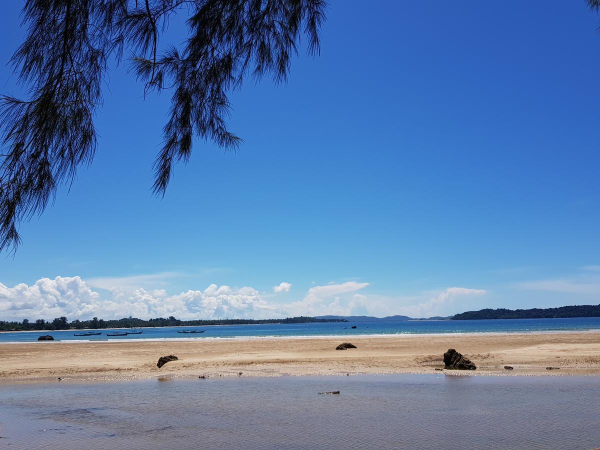 Coconut Island Resort Ngapali Ngoại thất bức ảnh